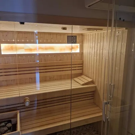 Appartamento Belvedere Old Town With Balcony Ac Progres