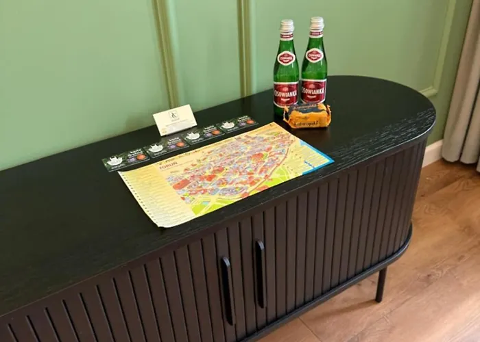 Belvedere Old Town With Balcony Ac Progres