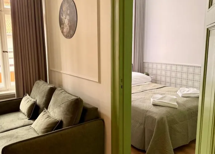 Belvedere Old Town With Balcony Ac Progres Apartman